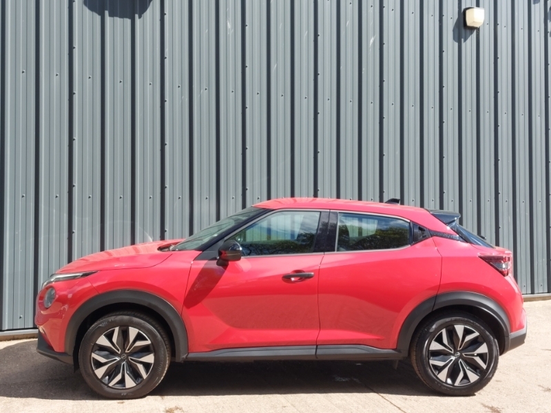 Nissan Juke 1.0 Dig-t Acenta Premium Dct SL74EUT Red #4