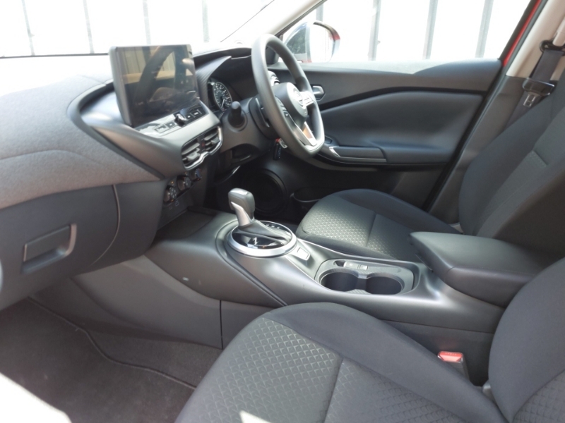 Nissan Juke 1.0 Dig-t Acenta Premium Dct SL74EUT Red #5