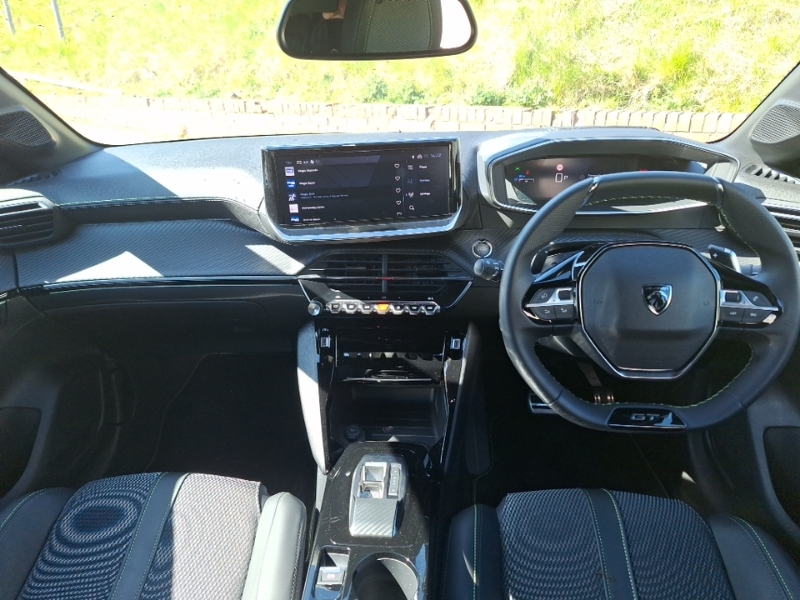 Peugeot 208 1.2 Hybrid 110 Gt E-dsc6 SH25HKW White #3