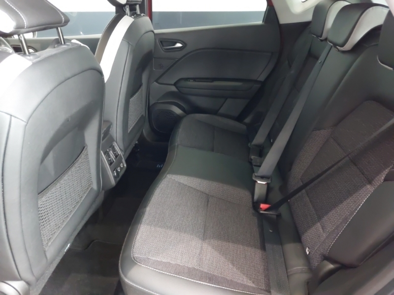 Renault Captur 1.6 E-tech Hybrid 145 S Edition Red #6