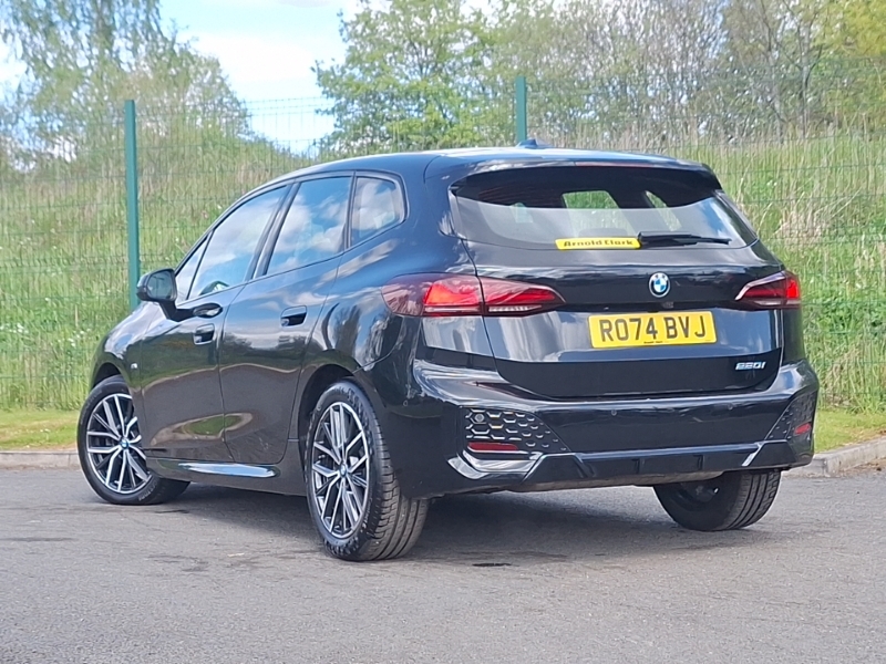 BMW 2 Series 220I Mht M Sport Dct RO74BVJ Black #2