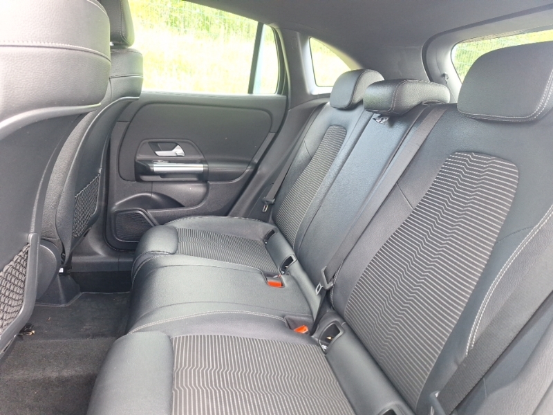 Mercedes-Benz GLA Class Gla 200 Sport LK21SUO Black #6