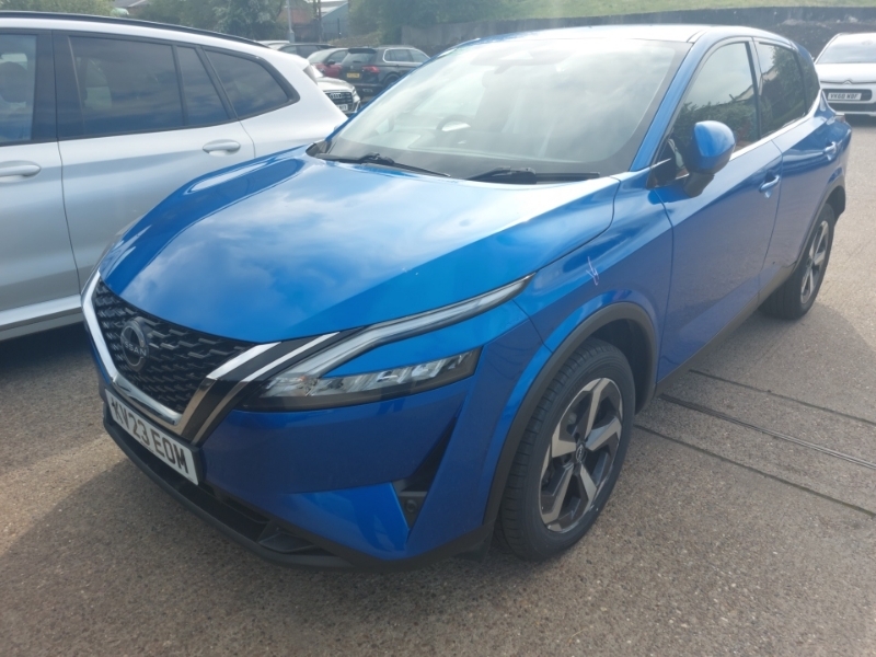Nissan Qashqai 1.3 Dig-t Mh N-connecta Blue