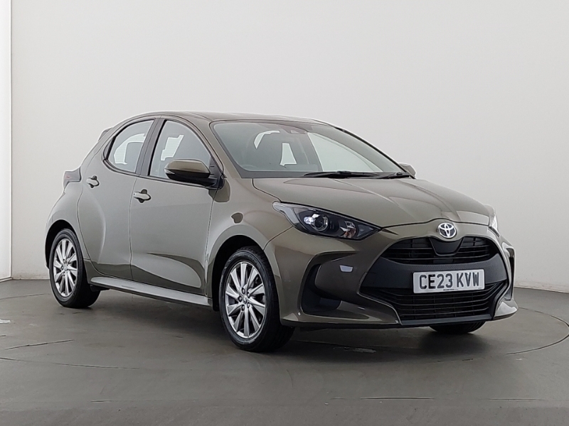 Toyota Yaris 1.5 Hybrid Icon Cvt Brown