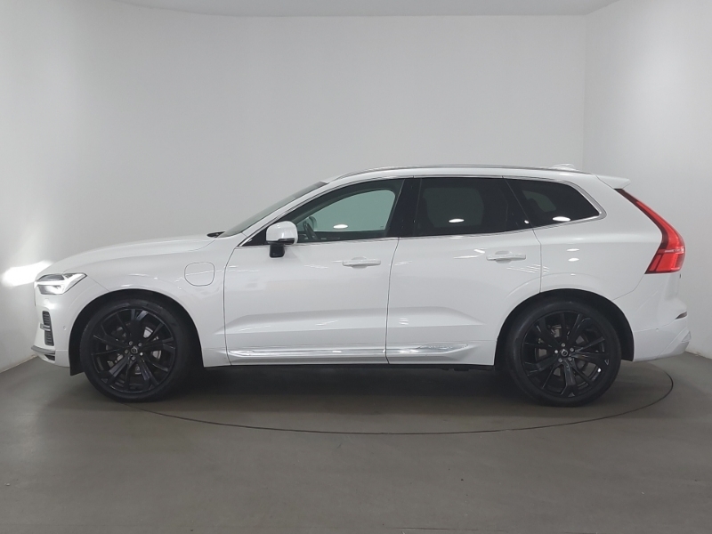 Volvo XC60 2.0 T8 455 Rc Phev Ultimate Bright Awd Gtron SK23WKY White #4