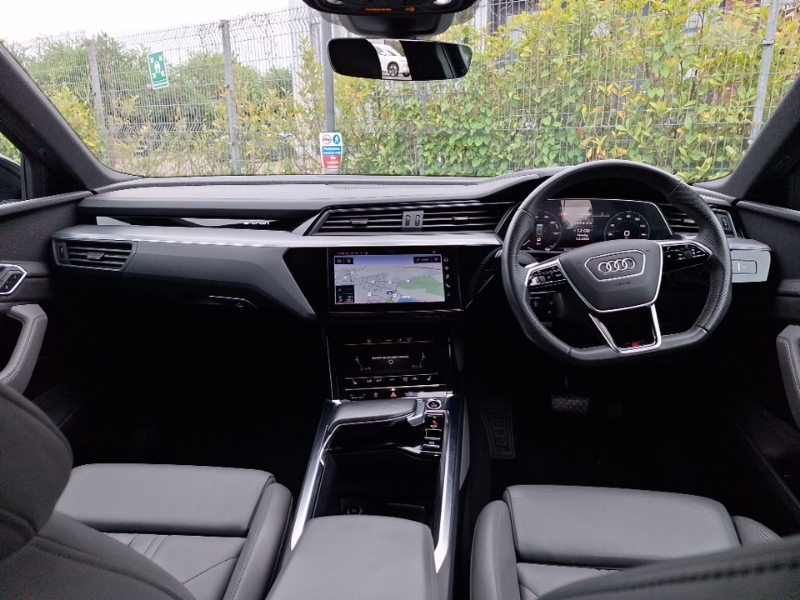 Audi E-tron 300Kw 55 Quattro 95Kwh Black Edition Black #3