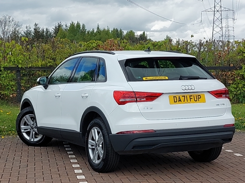 Audi Q3 35 Tfsi Technik S Tronic DA71FUP White #2