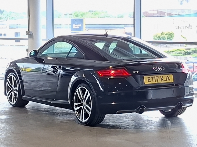 Audi TT 2.0T Fsi S Line S Tronic ET17KJX Black #2
