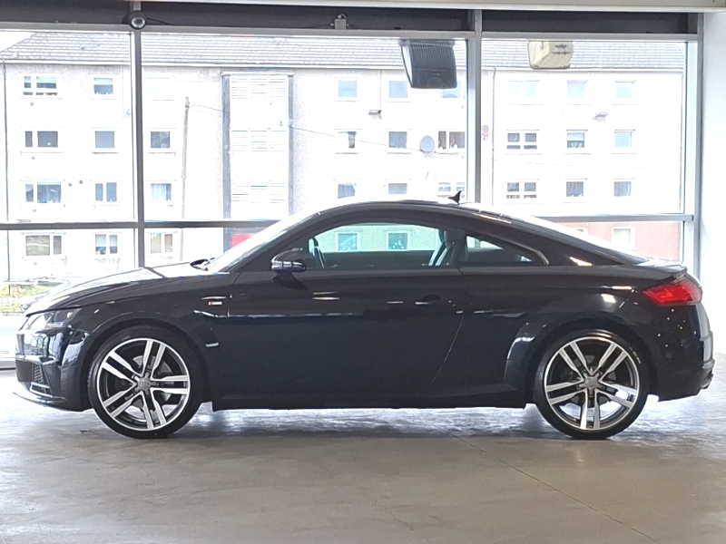 Audi TT 2.0T Fsi S Line S Tronic ET17KJX Black #4
