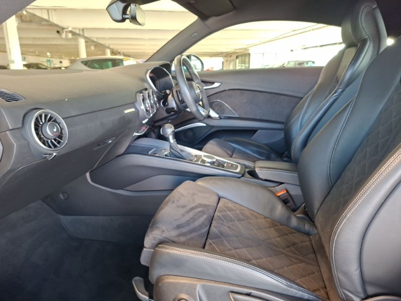 Audi TT 45 Tfsi S Line S Tronic SB19ETV Black #5