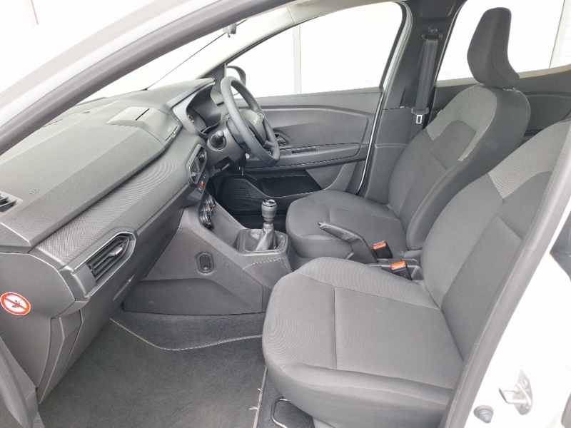Dacia Sandero 1.0 Tce Essential SC73NEU White #5