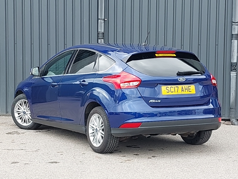 Ford Focus 1.5 Tdci 120 Zetec Edition SC17AHE Blue #2
