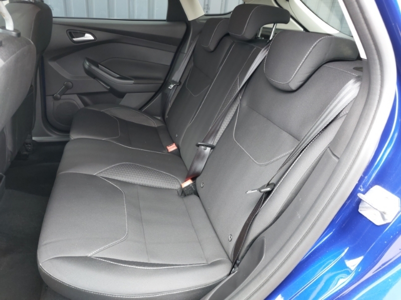Ford Focus 1.5 Tdci 120 Zetec Edition SC17AHE Blue #6