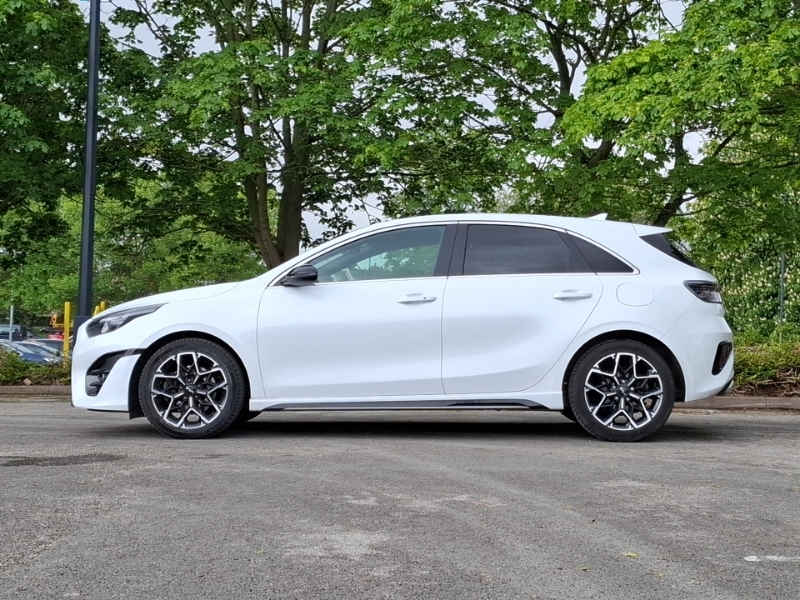 Kia Ceed 1.5T Gdi Isg Gt-line SG23VDY White #4
