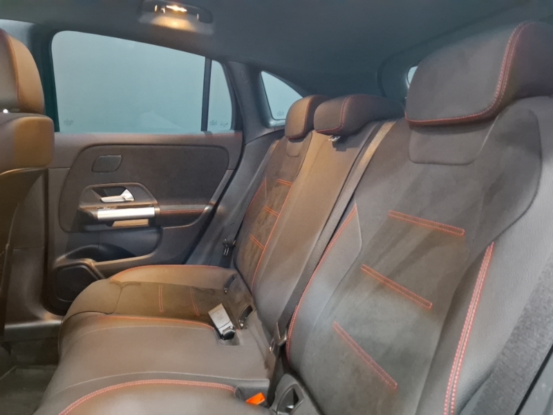 Mercedes-Benz GLA Class Gla 200 Amg Line Premium HF74PSO Black #6