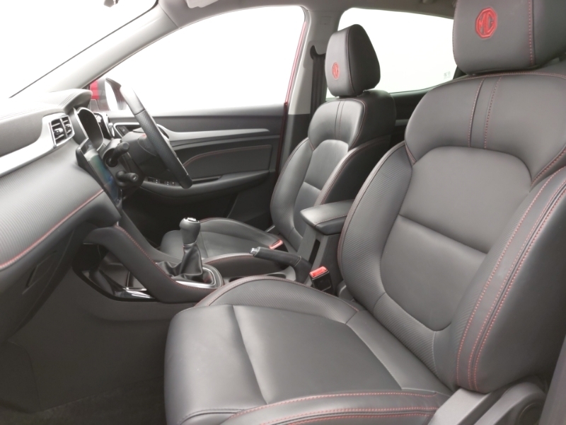 MG ZS 1.0T Gdi Exclusive PF73OXC Red #6