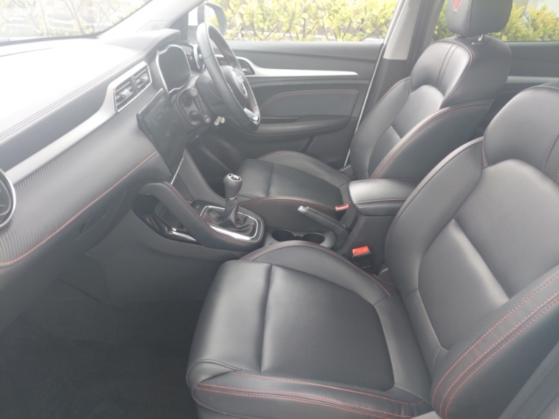 MG ZS 1.5 Vti-tech Exclusive SH24VEK White #5