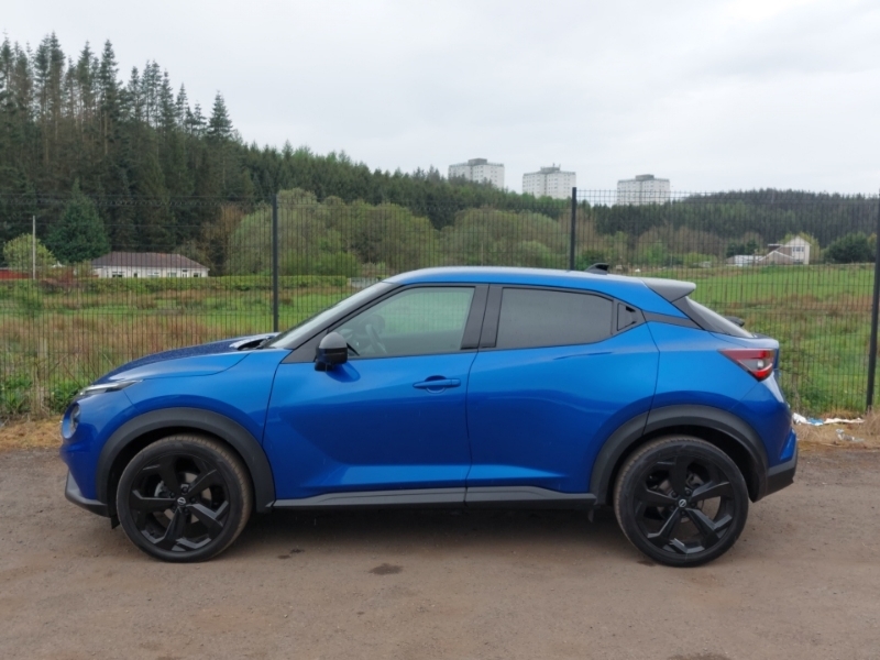 Nissan Juke 1.0 Dig-t Tekna SL25ZXU Blue #4