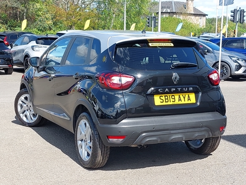 Renault Captur 1.3 Tce 130 Iconic SB19AYA Black #2