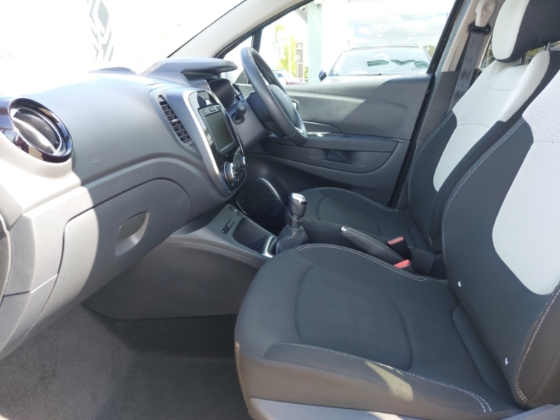 Renault Captur 1.3 Tce 130 Iconic SB19AYA Black #5