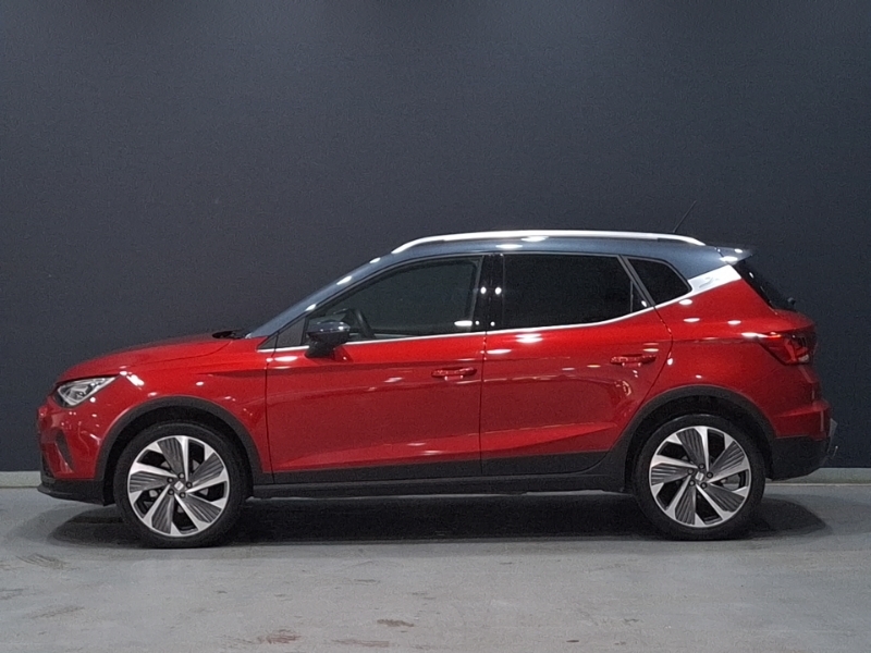 Seat Arona 1.0 Tsi 115 Fr Sport Dsg Red #4