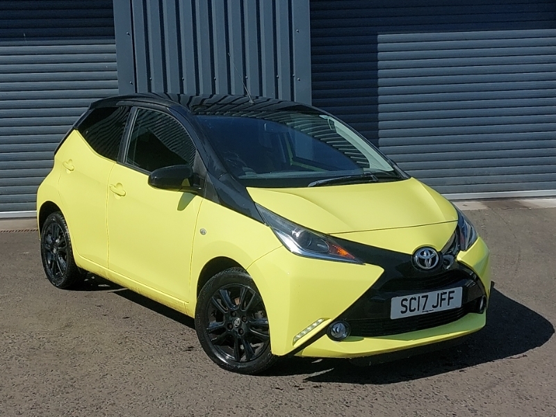 Toyota Aygo 1.0 Vvt-i X-cite 3 Yellow