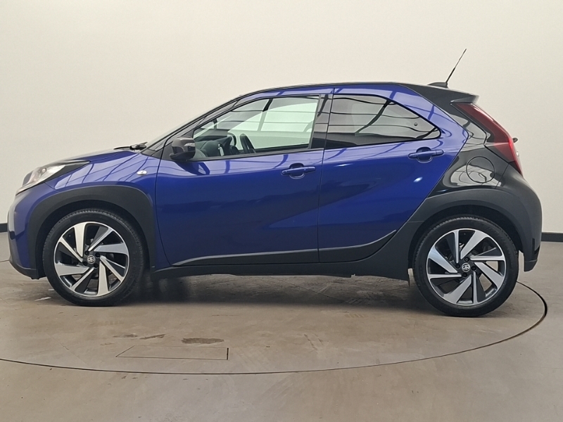 Toyota Aygo X 1.0 Vvt-i Edge DE23LFJ Blue #4