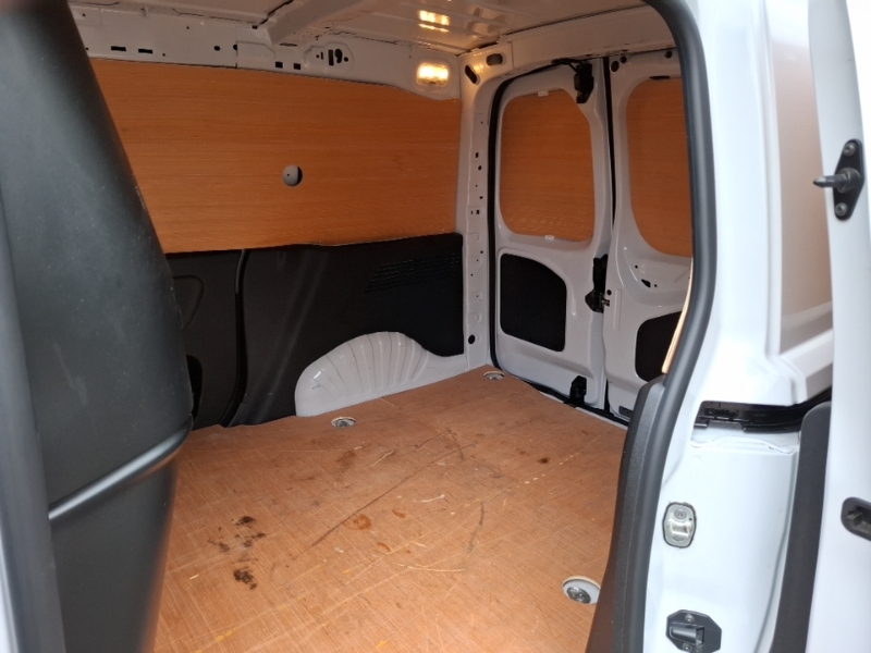 Vauxhall Combo 1.5 Turbo D 100Ps Prime H1 Van DY74XBV White #6