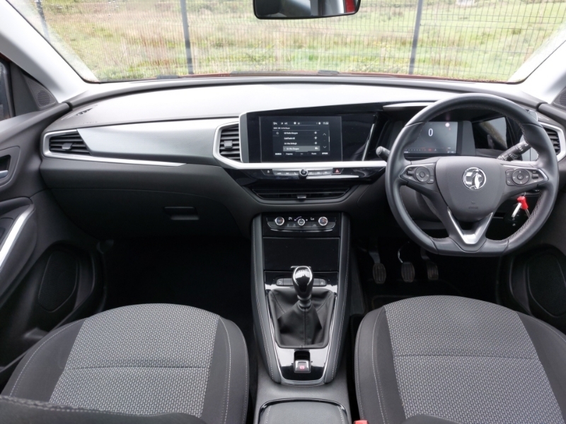 Vauxhall Grandland 1.2 Turbo Design SB22EZE Red #3