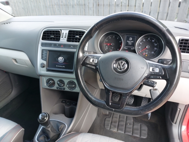 Volkswagen Polo 1.2 Tsi Beats X29CLA Red #3