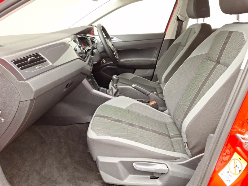 Volkswagen Polo 1.0 Tsi 115 Sel NG19KJY Red #5