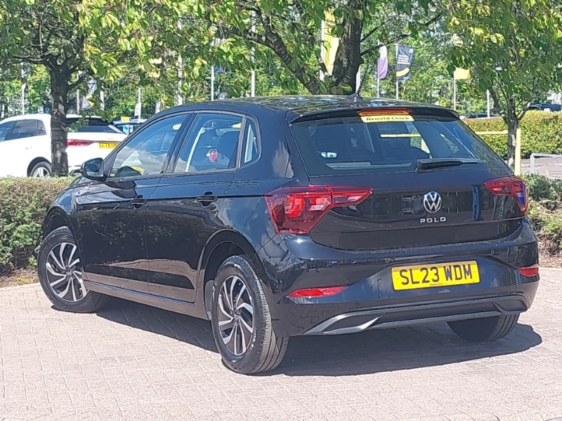 Volkswagen Polo 1.0 Tsi Life SL23WDM Black #2