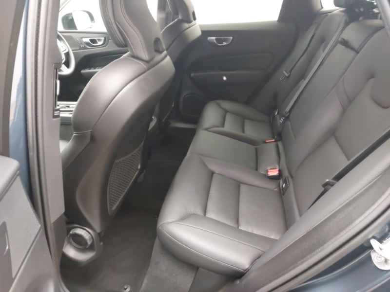 Volvo XC60 2.0 B4d Plus Dark Awd Geartronic SM73UTK Blue #6