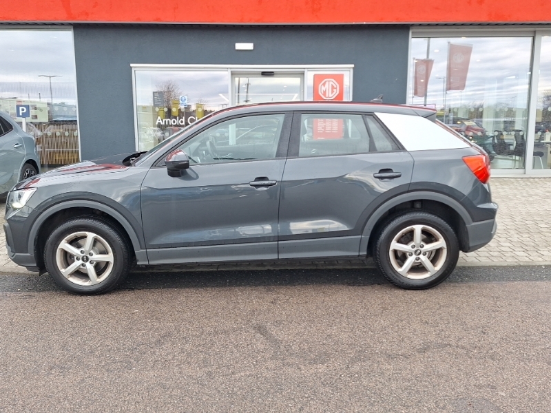 Audi Q2 30 Tfsi Technik SW21DYB Grey #4