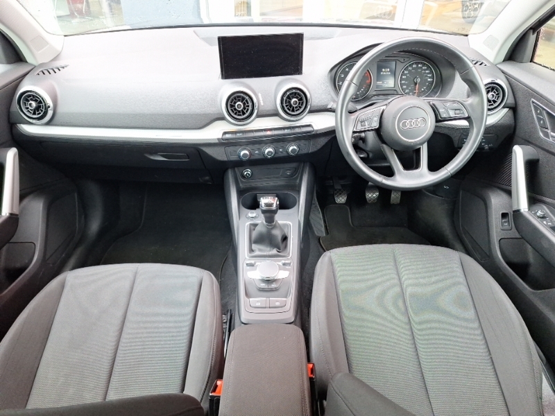 Audi Q2 30 Tfsi Technik SW21DYB Grey #3