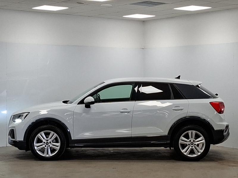 Audi Q2 35 Tfsi Sport ST21PNN White #4