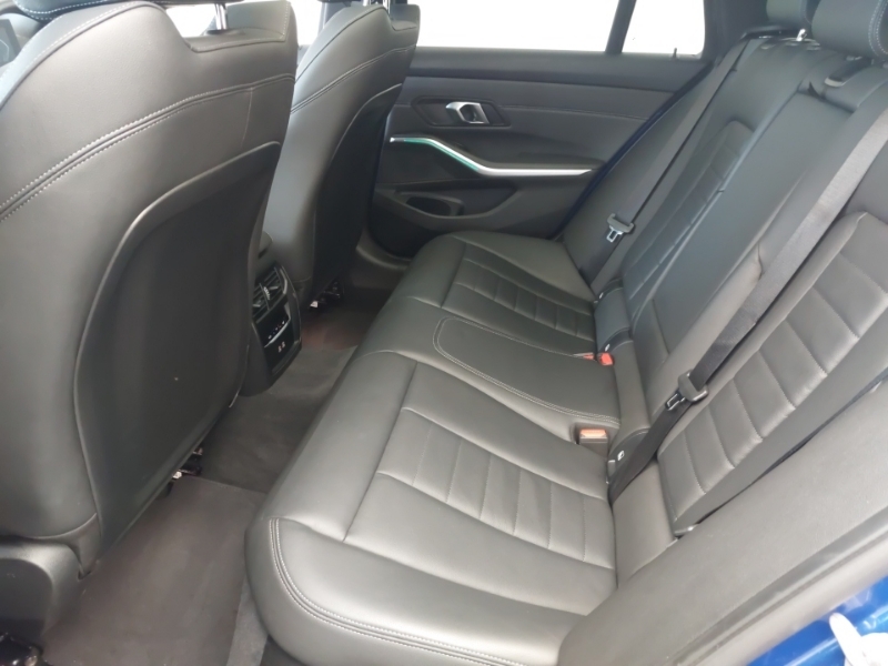 BMW 3 Series 320I M Sport Step YL24EXD Blue #6