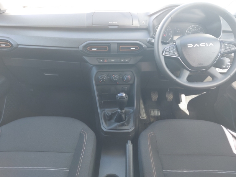 Dacia Sandero Stepway 1.0 Tce Essential SY73LCF White #3