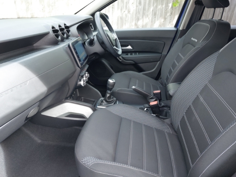 Dacia Duster 1.0 Tce 100 Bi-fuel Prestige MJ22GJZ Blue #5