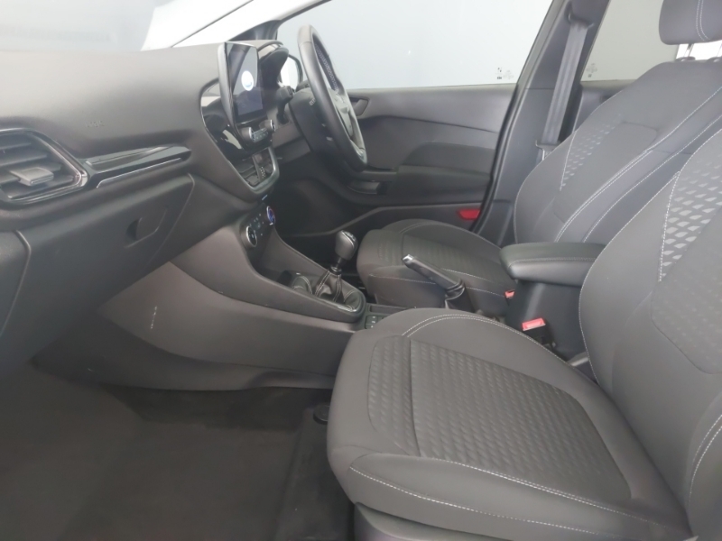 Ford Fiesta 1.0 Ecoboost Hybrid Mhev 125 Titanium BL71MWX Black #5