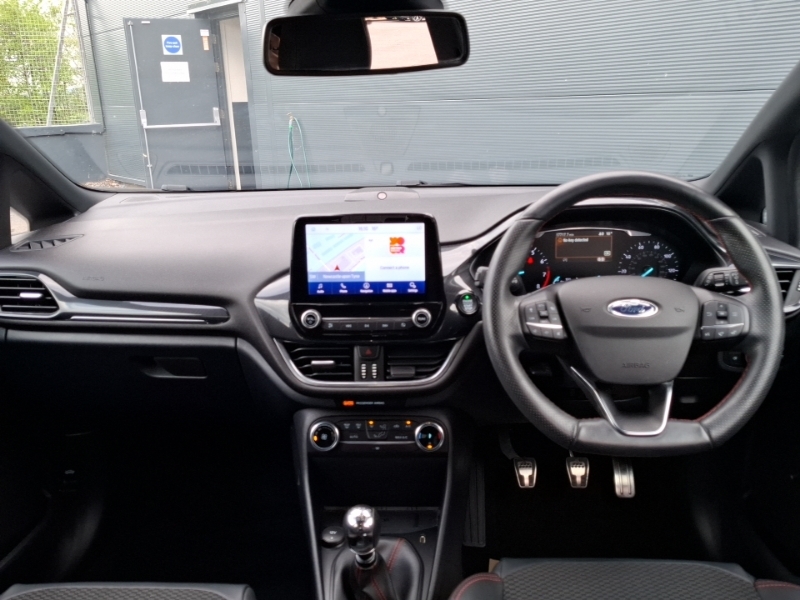 Ford Fiesta 1.0 Ecoboost Hybrid Mhev 125 St-line X Edition BG70FVM White #3