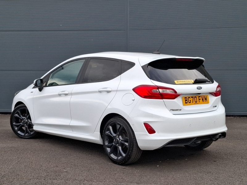 Ford Fiesta 1.0 Ecoboost Hybrid Mhev 125 St-line X Edition BG70FVM White #2