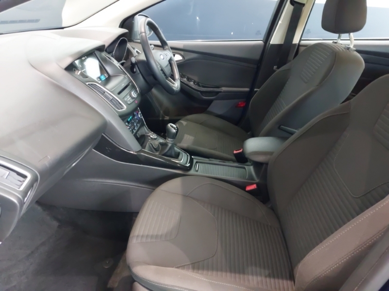 Ford Focus 1.0 Ecoboost Titanium ET17WHN Blue #5