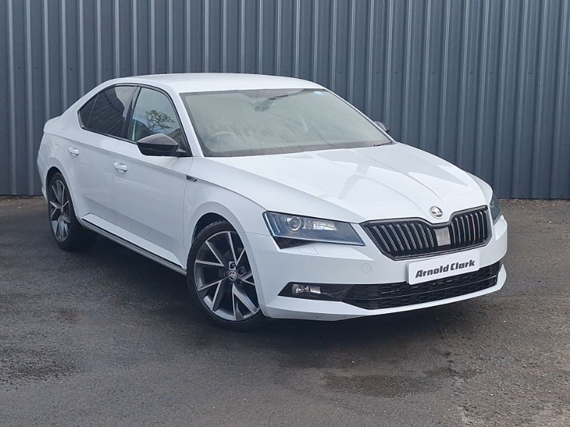 Skoda Superb 2.0 Tdi Cr Sport Line Dsg 7 Speed White