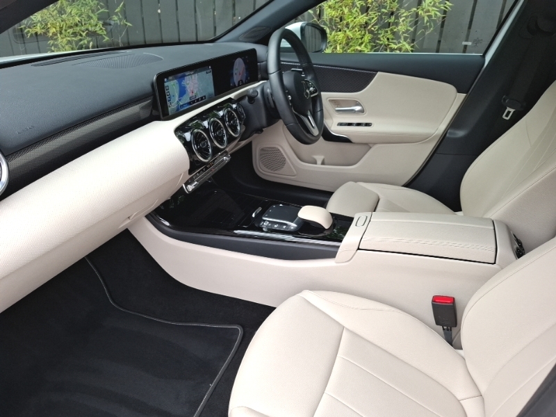 Mercedes-Benz A Class A180 Sport Executive SO72VDR White #5