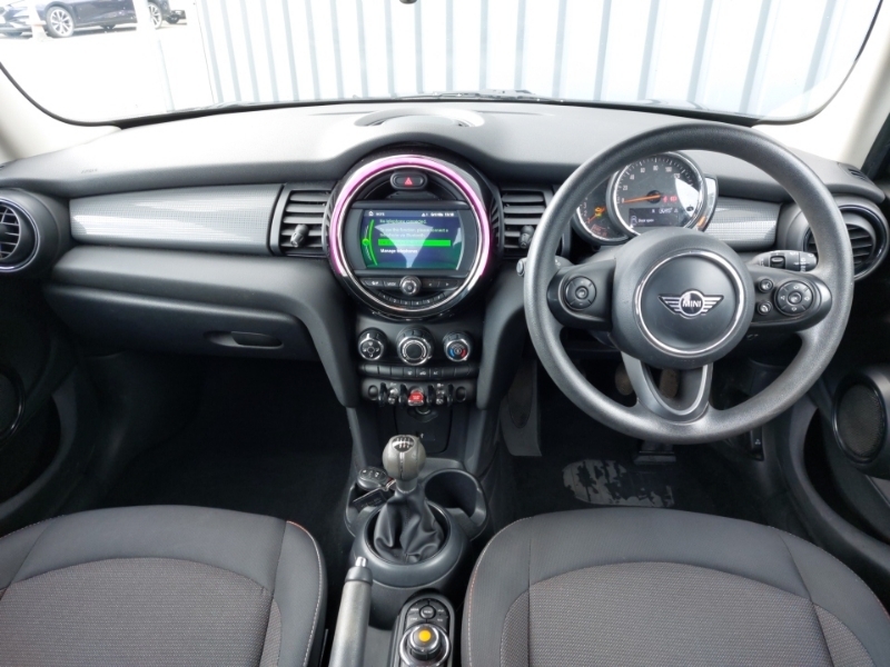 Mini Hatch 1.5 Cooper D II Black #3