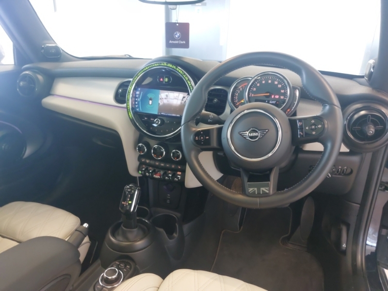 Mini Hatch 1.5 Cooper Exclusive Premium Plus SC72JWA Black #4