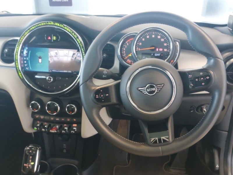 Mini Hatch 1.5 Cooper Exclusive Premium Plus SC72JWA Black #5