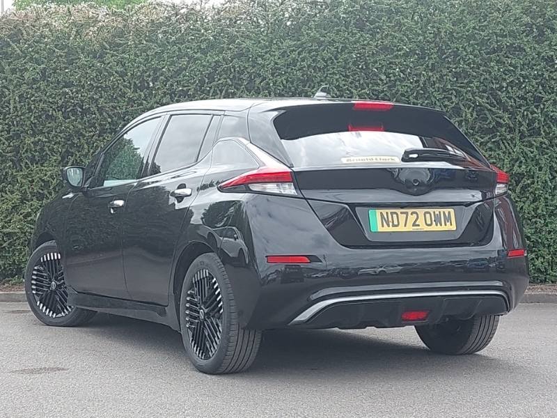 Nissan Leaf 110Kw N-connecta 40Kwh ND72OWM Black #2