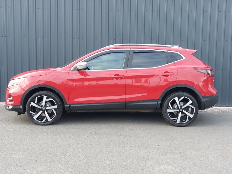 Nissan Qashqai 1.5 Dci 115 Tekna DP68ZCO Red #4
